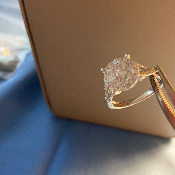 Ring - Picture 4 of 4